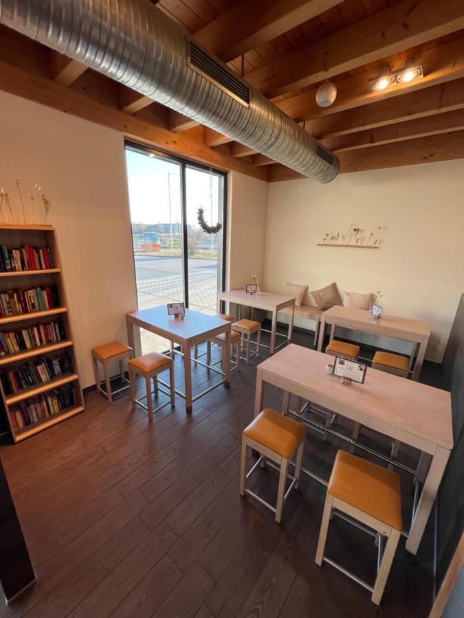 Auszeit Cafe & Hotel Oberwornitz Luaran gambar
