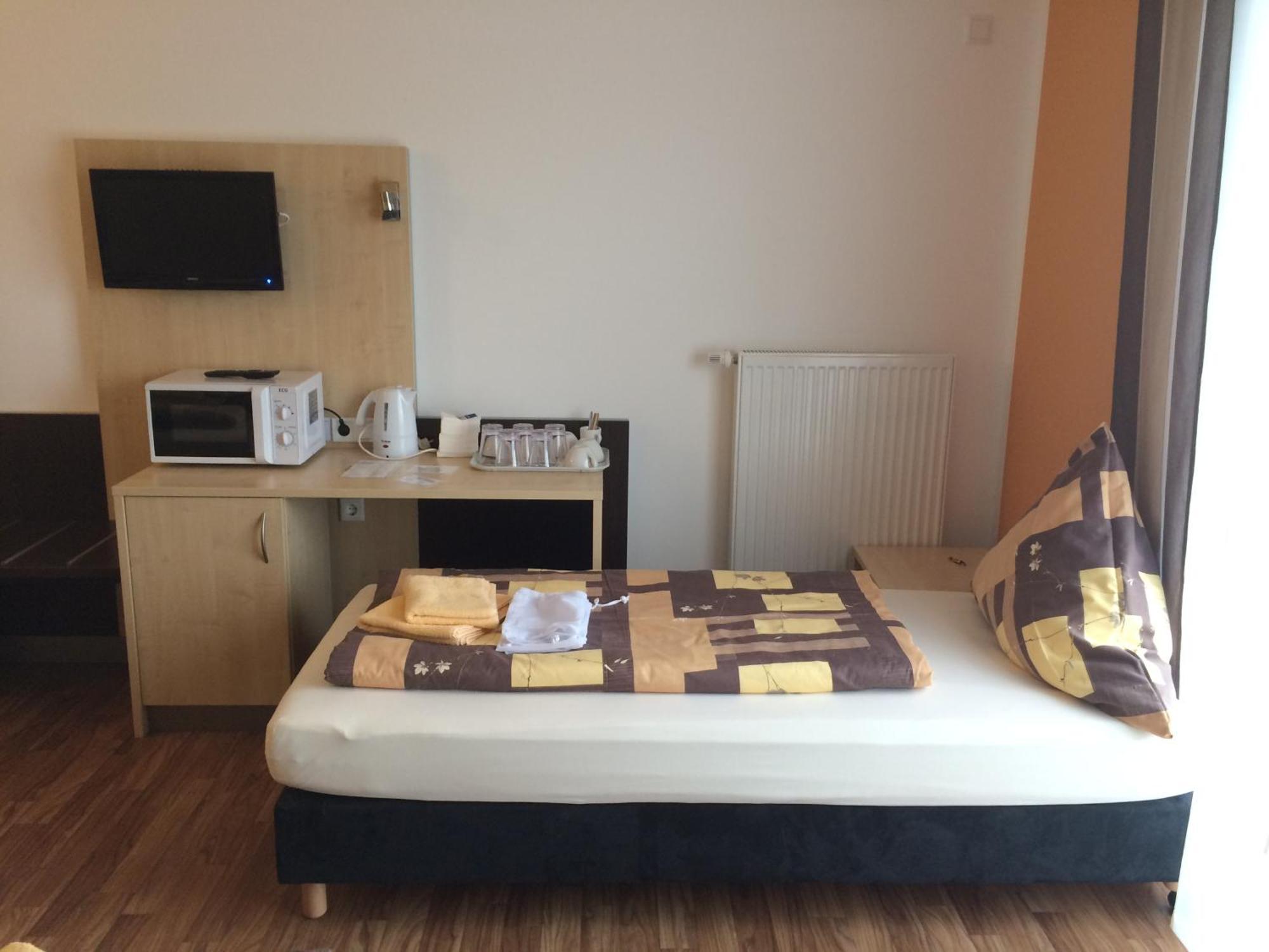 Auszeit Cafe & Hotel Oberwornitz Bilik gambar