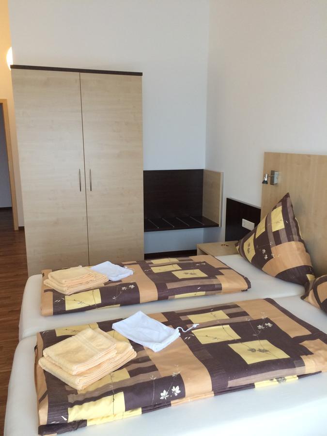 Auszeit Cafe & Hotel Oberwornitz Luaran gambar