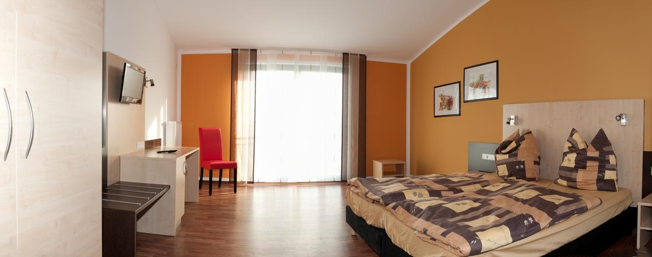 Auszeit Cafe & Hotel Oberwornitz Luaran gambar