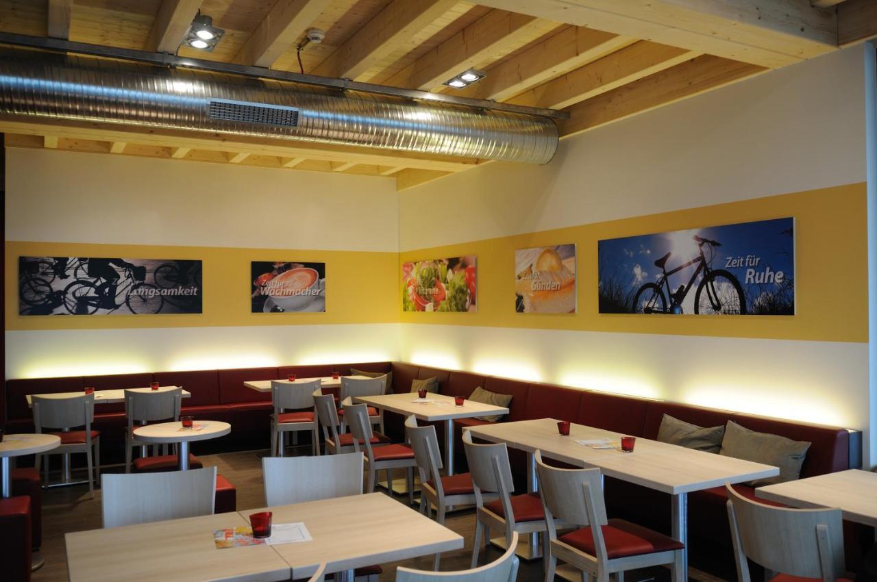 Auszeit Cafe & Hotel Oberwornitz Luaran gambar